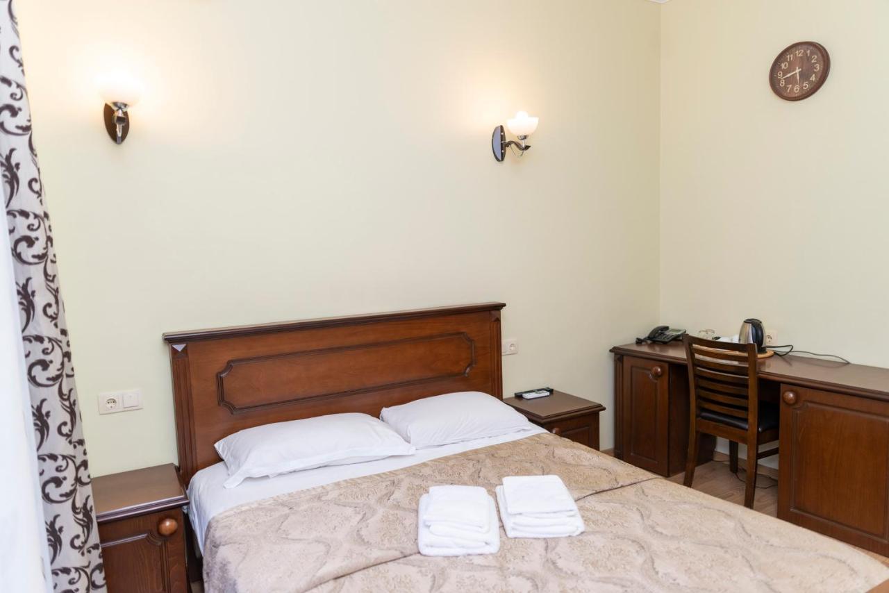 Eiffel Hotel Batumi Kültér fotó