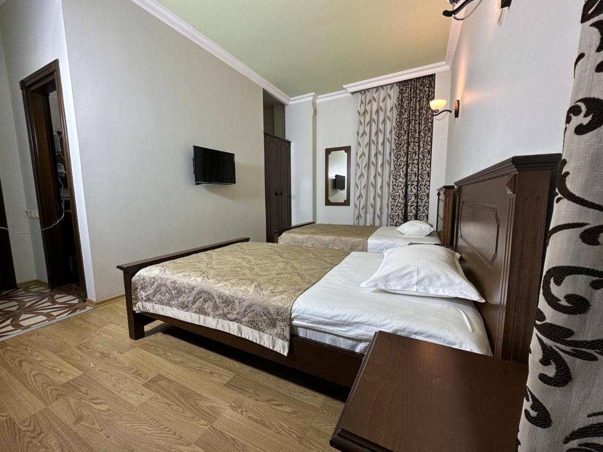 Eiffel Hotel Batumi Kültér fotó