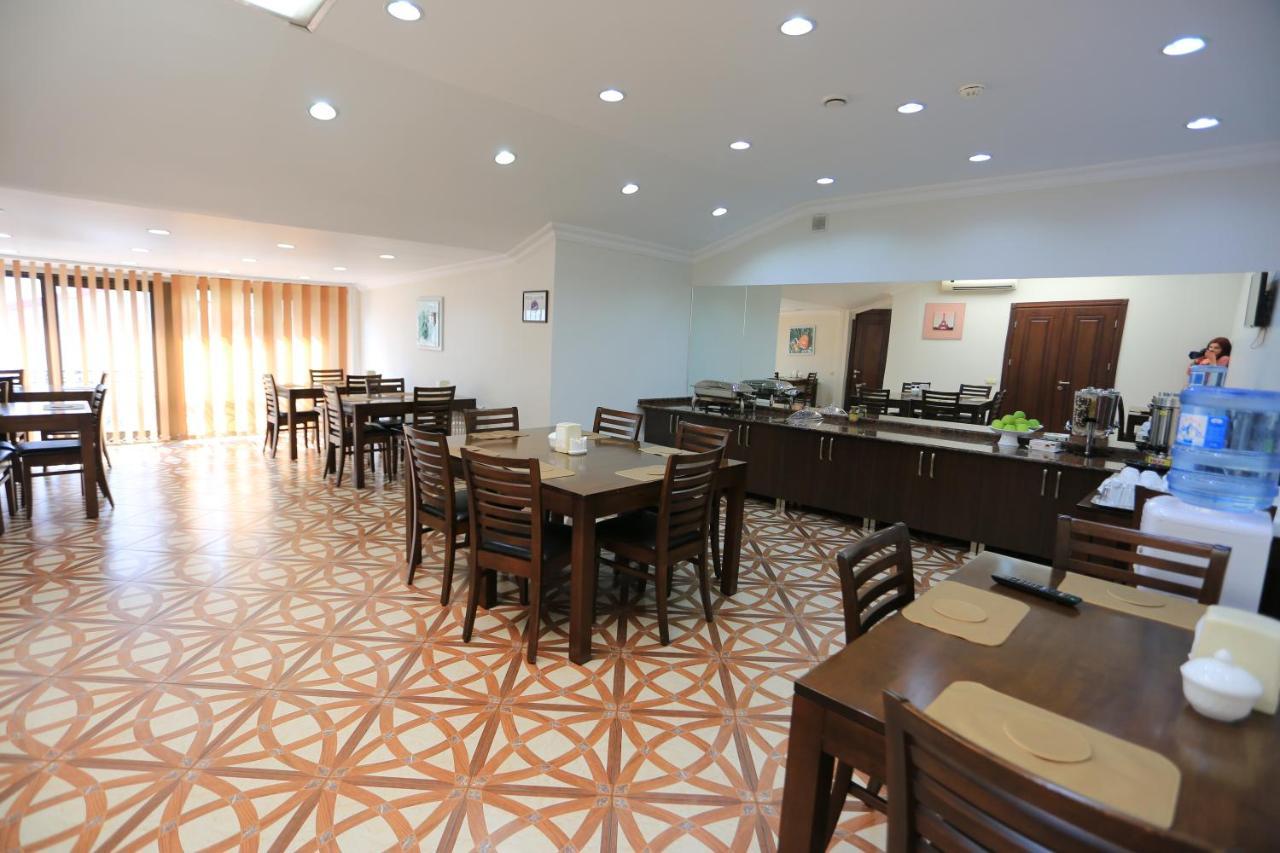 Eiffel Hotel Batumi Kültér fotó