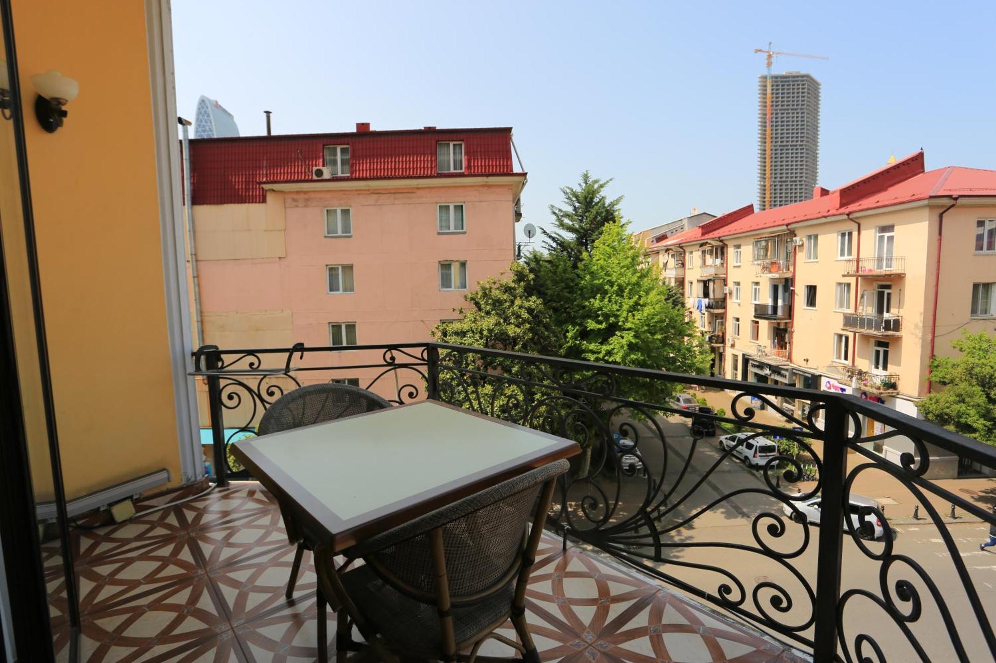Eiffel Hotel Batumi Kültér fotó